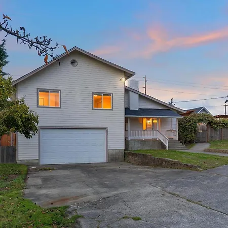 The Northwest Vibes Villa